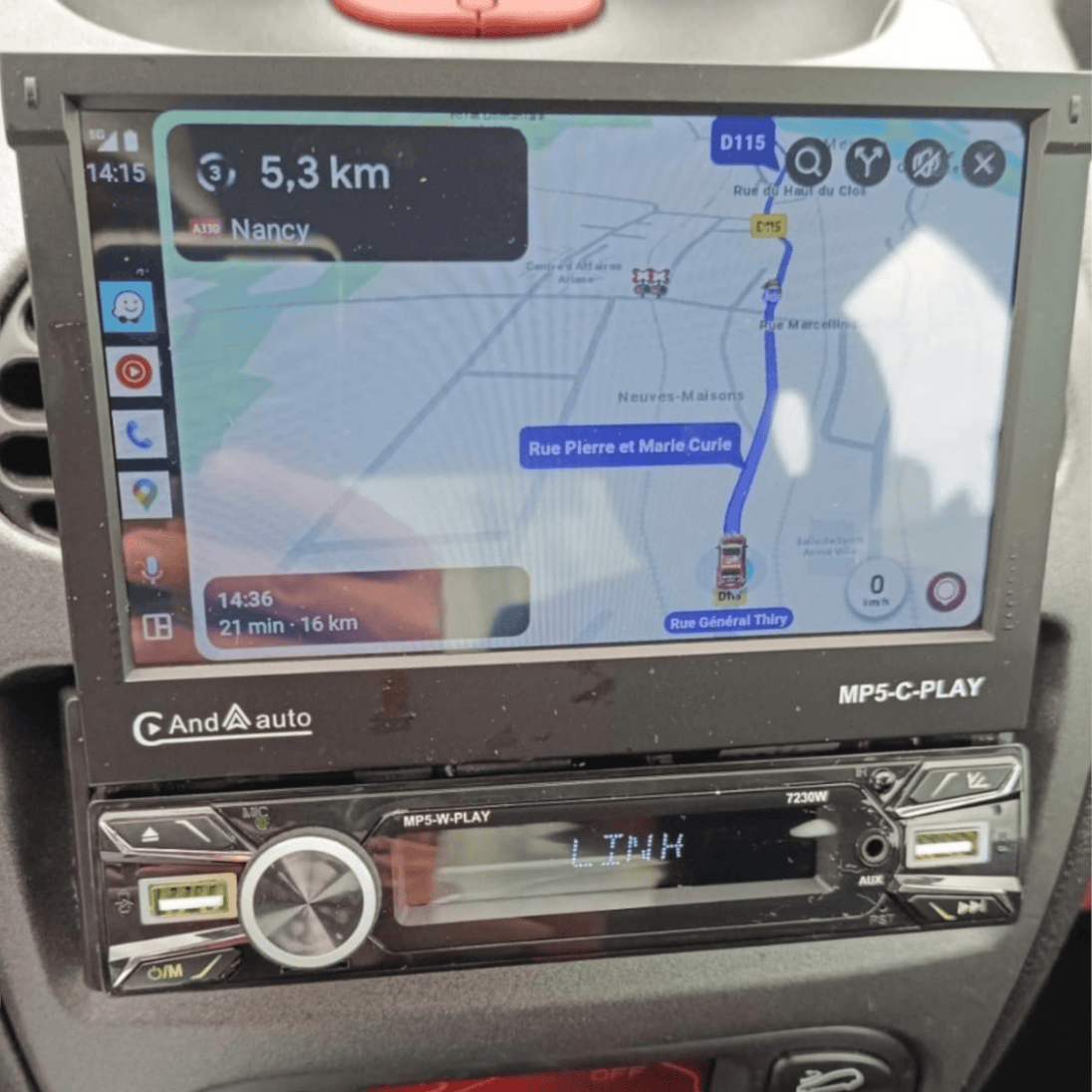 1DIN Autoradio Uvlačivi Touch Screen - Zoro